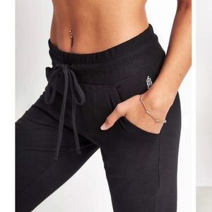 Free People Movement Sunny Skinny Black Jogger Sweatpants XS
